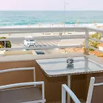 Sunny Apartment *