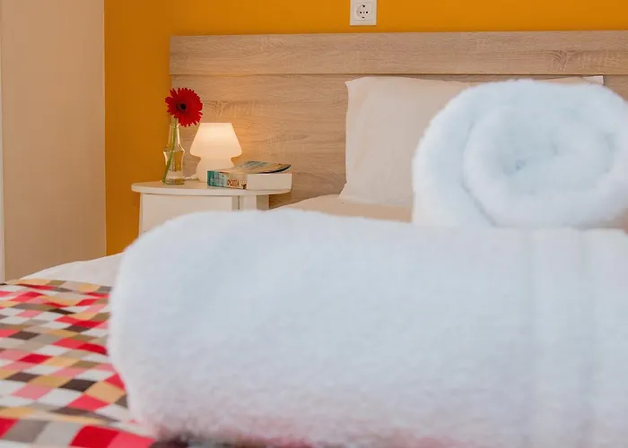 Sunny * Ρέθυμνο