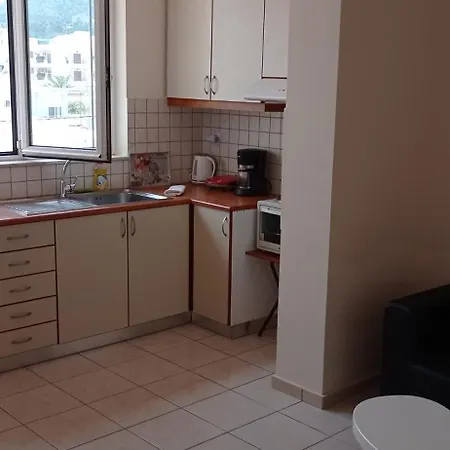 Sunny Beach Apartment *